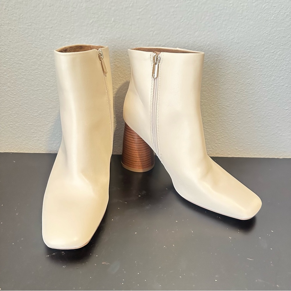 Sam & Libby Cream White Faux Leather Heeled Boots